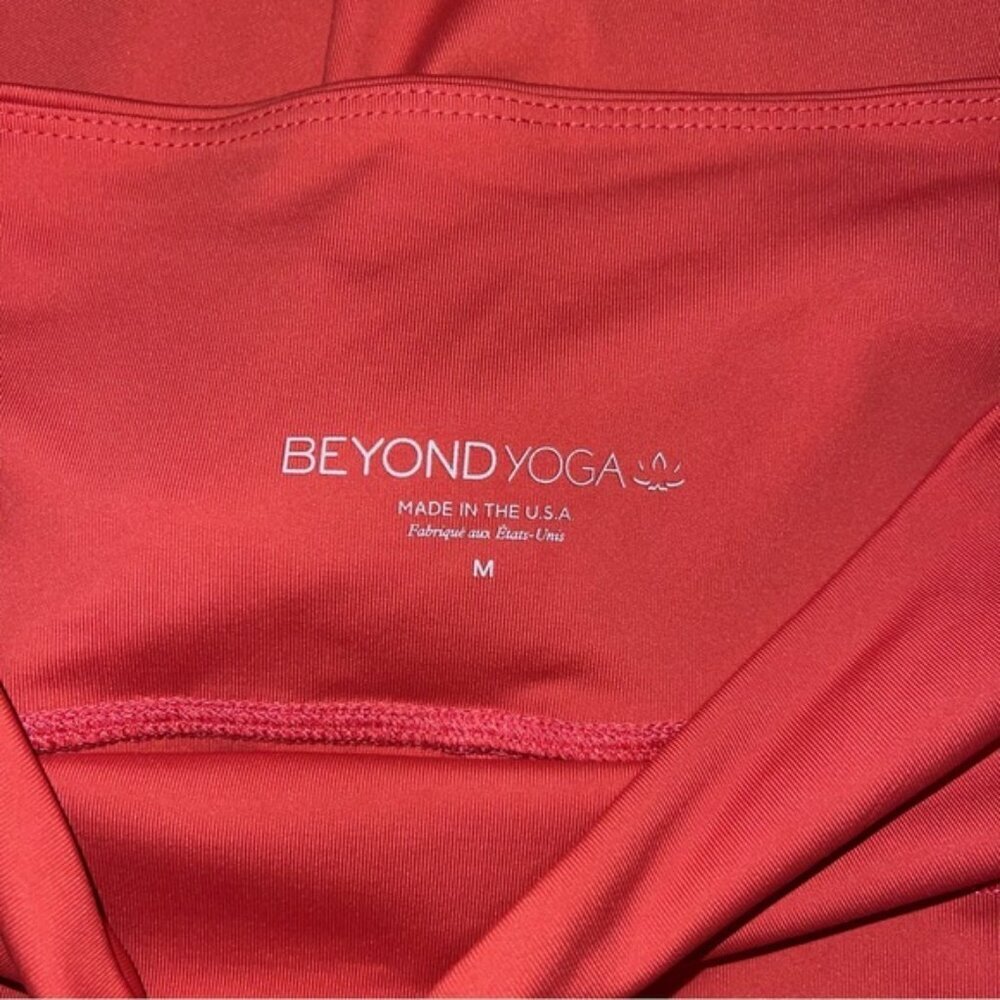 Beyond Yoga Leggings Women's Size Medium Scarlet Sun Orange High Waisted 7/8 - Picture 10 of 11